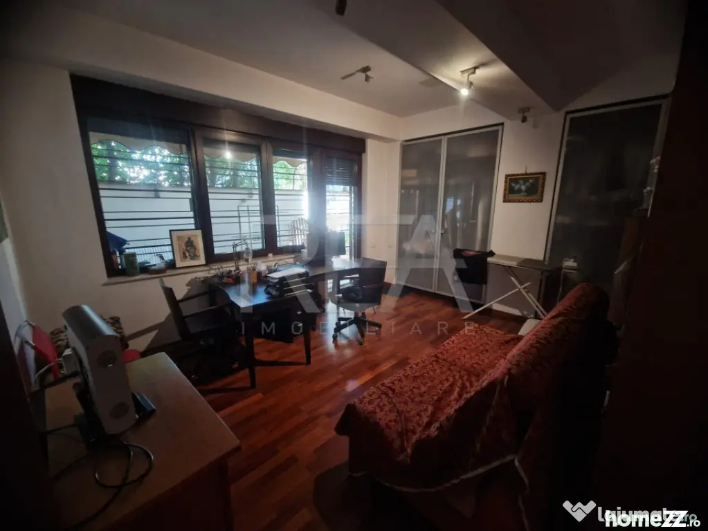 4 camere, Floreasca, an 2007, centrală, 155 mp, terasa: 115 - Bucuresti (Bucuresti-Ilfov)