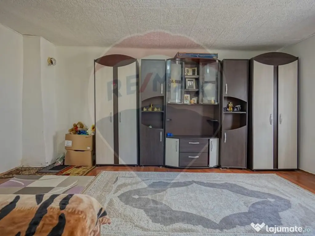 COMISION 0%! CASA INDIVIDUALA CU 3 CAMERE | SANPETRU STR....