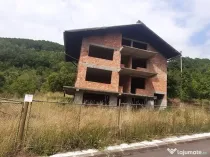 Baia Sprie, casa in constructie