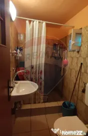 Casă cu 4 camere si teren de vânzare in com. Husasau de... 