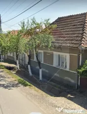 Casă cu 4 camere si teren de vânzare in com. Husasau de...