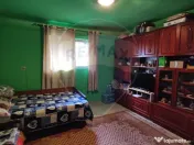 Casă cu 4 camere si teren de vânzare in com. Husasau de... 