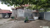 Casă cu 4 camere si teren de vânzare in com. Husasau de... 