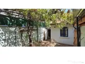 1 Mai Domenii - casa, 4 camere, curte, multiple dependinte, parcare 