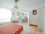 Casă cu 4 camere de închiriat în zona Ultracentrală 