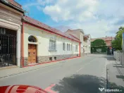Casă cu 4 camere de închiriat în zona Ultracentrală 