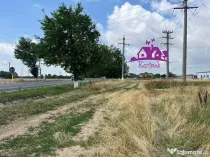 Teren la intrare in localitatea Gepiu