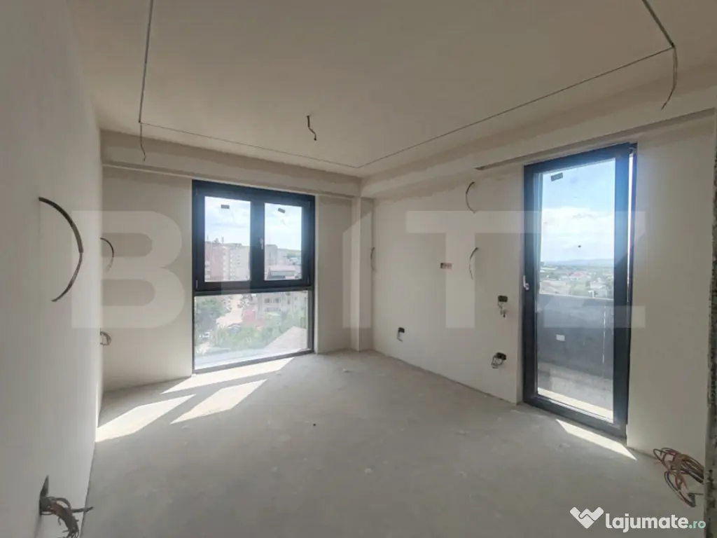 Apartament 3 camere, bloc nou, 77mp, Burdujeni