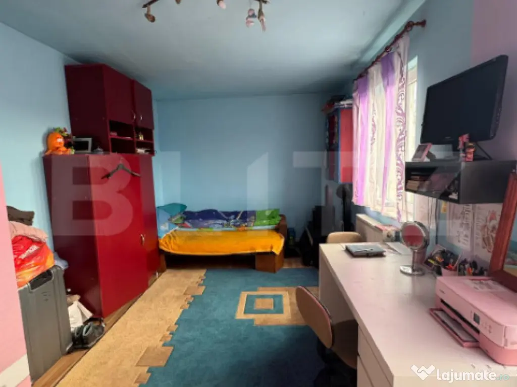 Casa de vanzare, cu 4 camere, 180 mp, in Simeria