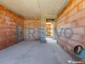 Casă la roșu, Hemeiuș ! 