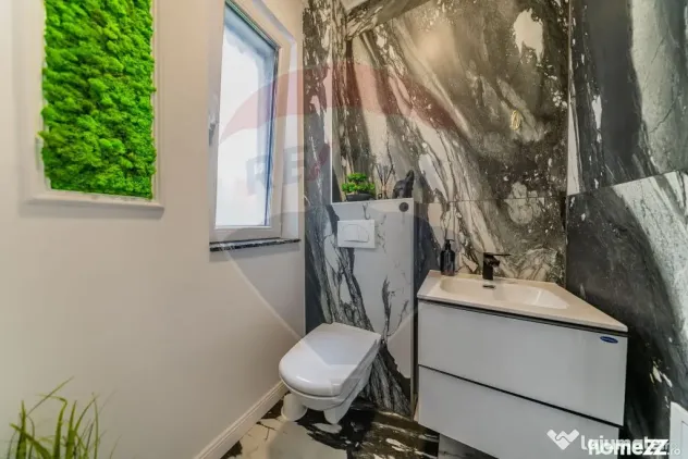 Barber shop complet echipat – funcțional imediat, Mica...