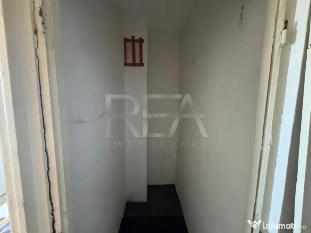 2cam decomandat |Str Pascani | bloc dupa cutremur | 5min met