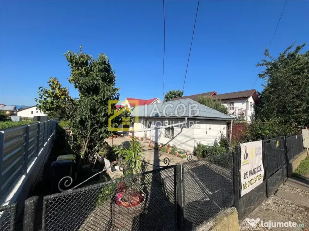 Casa pe parter cu 1010 mp teren, magazie, beci, strada Buceg