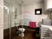 Casă de vacanță, de vânzare, pretabilă locuință sa... 