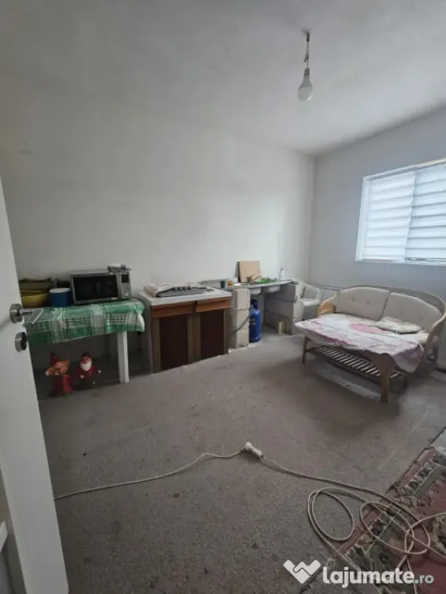Casa S+P+1, 160mp utili, 1300 mp teren, COMISION 0 LA CUMPAR