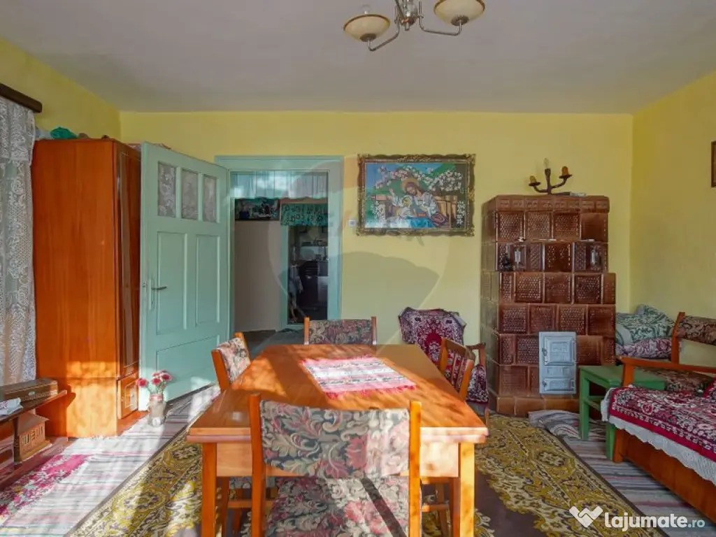 Teren intravilan 7.255 mp +casă rustică – ideal pen...