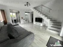 Casa cocheta, gata de locuit, intr-o zona linistita din comu