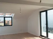 Vila Tunari str. Paris, 5 camere, curte 300 mp, 400 mp cons 