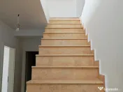 Vila Tunari str. Paris, 5 camere, curte 300 mp, 400 mp cons 