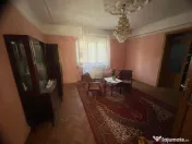 Caransebes, Casa P E, Teren 1000 Mp 