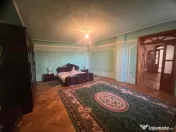 Caransebes, Casa P E, Teren 1000 Mp 