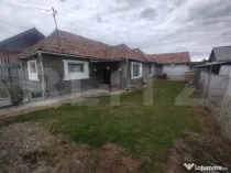 Casa batraneasca, 70 mp, teren 25 ari, orasul Beclean
