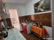 Apartament 3 camere decomandate, zona Astra 
