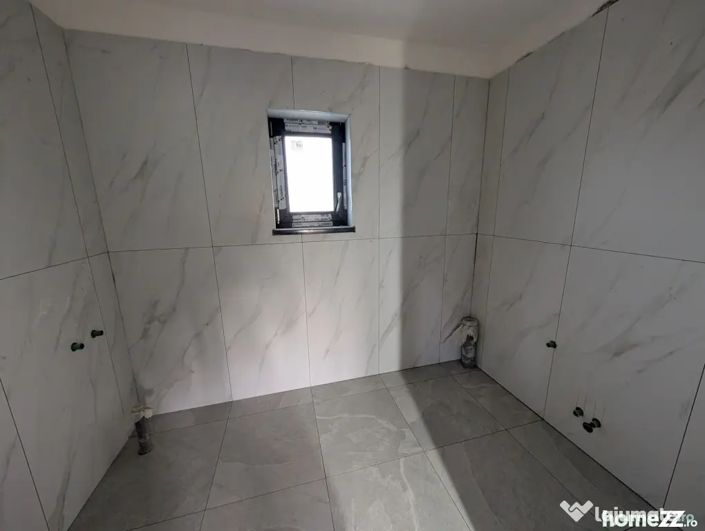 Hemeius Casa la Cheie, încălzire în pardoseală - Bacau (Bacau)