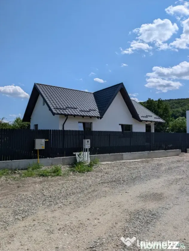 Hemeius Casa la Cheie, încălzire în pardoseală - Bacau (Bacau)