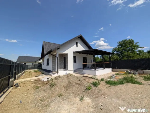 Hemeius Casa la Cheie, încălzire în pardoseală - Bacau (Bacau)