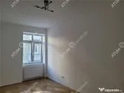 Spatiu de birouri cu 4 camere si 3 bai in zona centrala din 