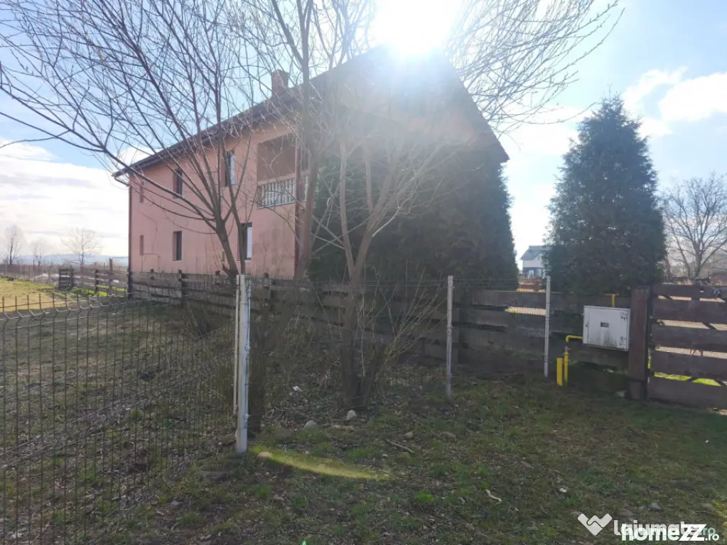 Casa individuala, 200mp utili, 1600mp teren, Radauti