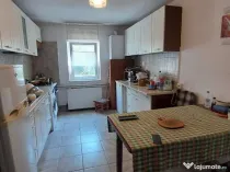 Apartament 4 camere Manastur / Almasului