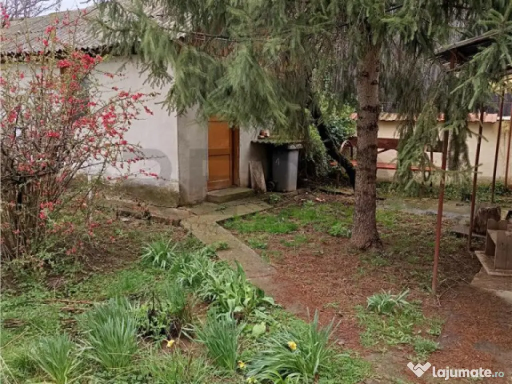 RECO CASA CU MANSARDA IN MARGHITA