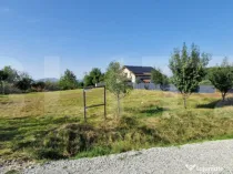 Teren de vanzare 925 mp, zona Valea Jelnei