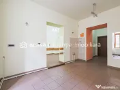 Spațiu comercial strada Episcopiei nr 1, Pregătit pt af... 