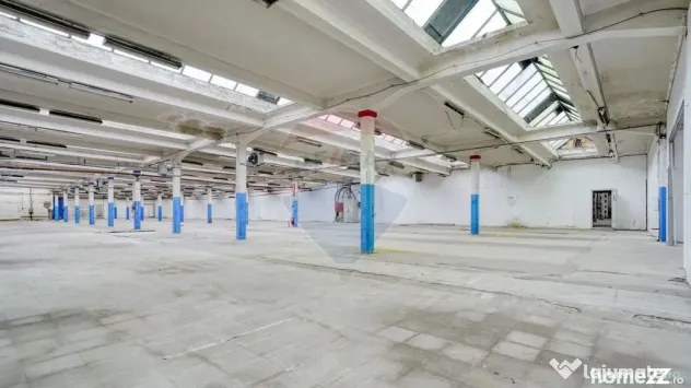 Hală industrială de închiriat în zona industrială Pr...
