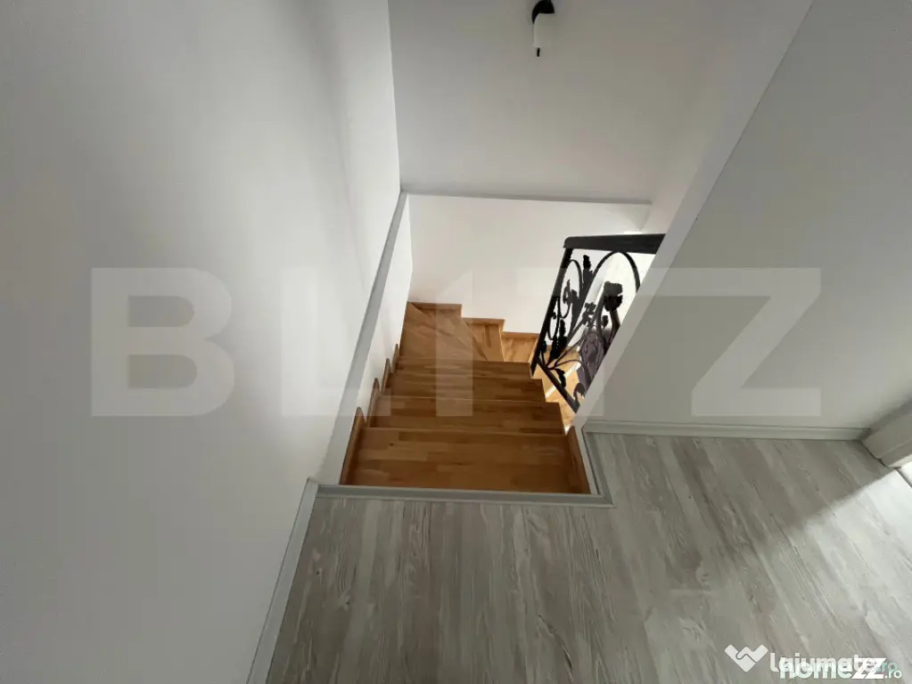 Penthouse duplex, de vanzare, cu 3 camere, 72 mp utili + 87