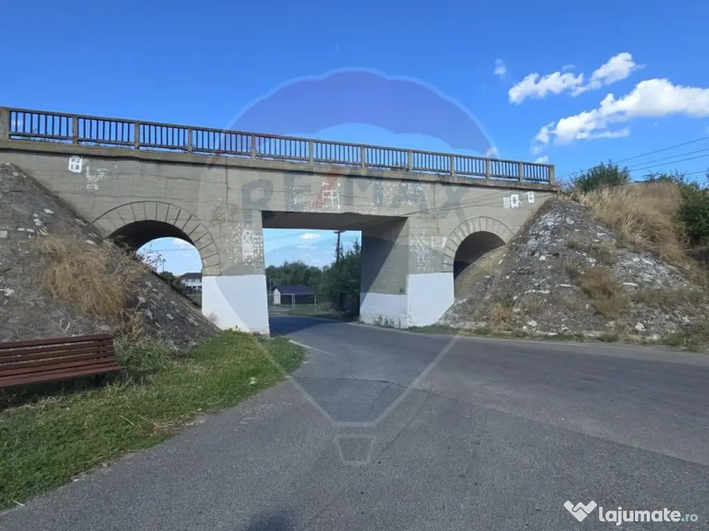 Casă / Vilă cu 6 camere de vânzare