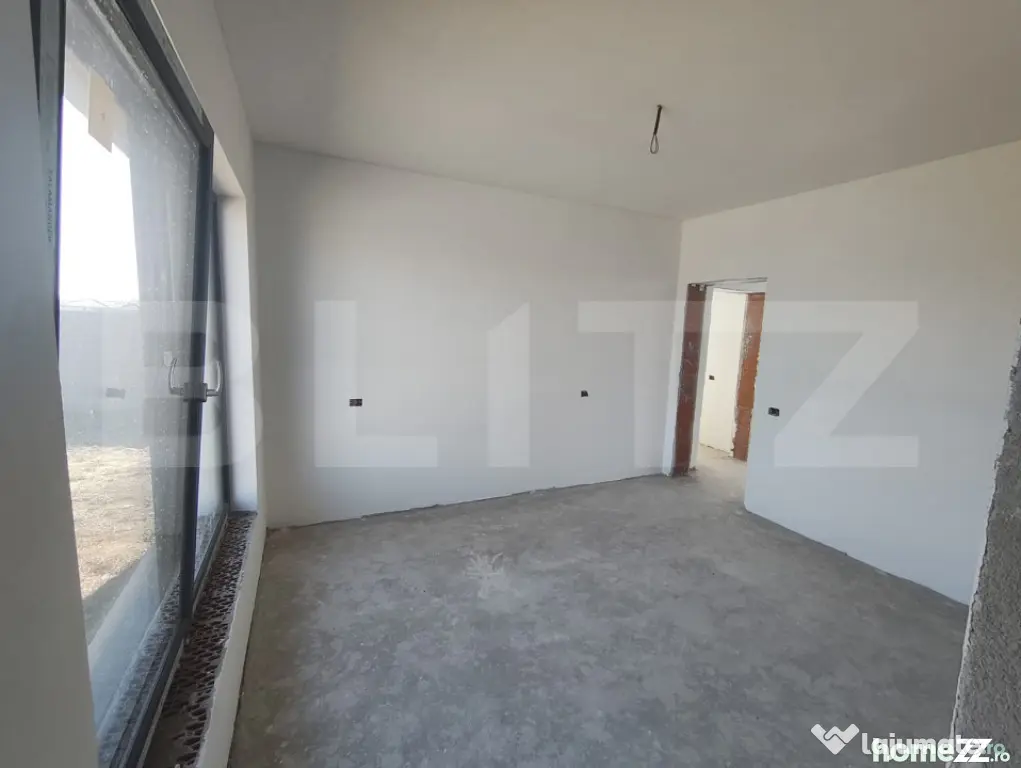 Casa noua in Santandrei , racordata la toate utilitatile si - Santandrei (Bihor)