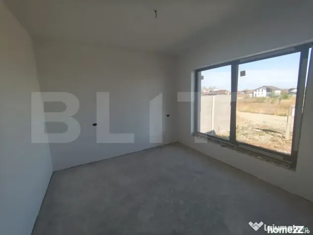 Casa noua in Santandrei , racordata la toate utilitatile si - Santandrei (Bihor)