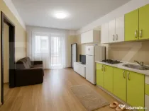 Apartament de vanzare, cu 3 Camere, semidecomandat, 120mp, T