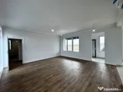 Casă individuală 4 camere, curte și acces privat-Domnesti 