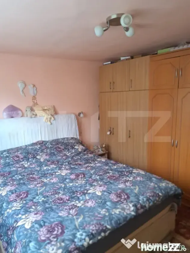 Casa individuala de vanzare in Scheii Brasovului (zona Piata - Brasov (Brasov)