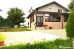 Casa de in Vacaresti, 7 km de Targoviste - spatiu generos,