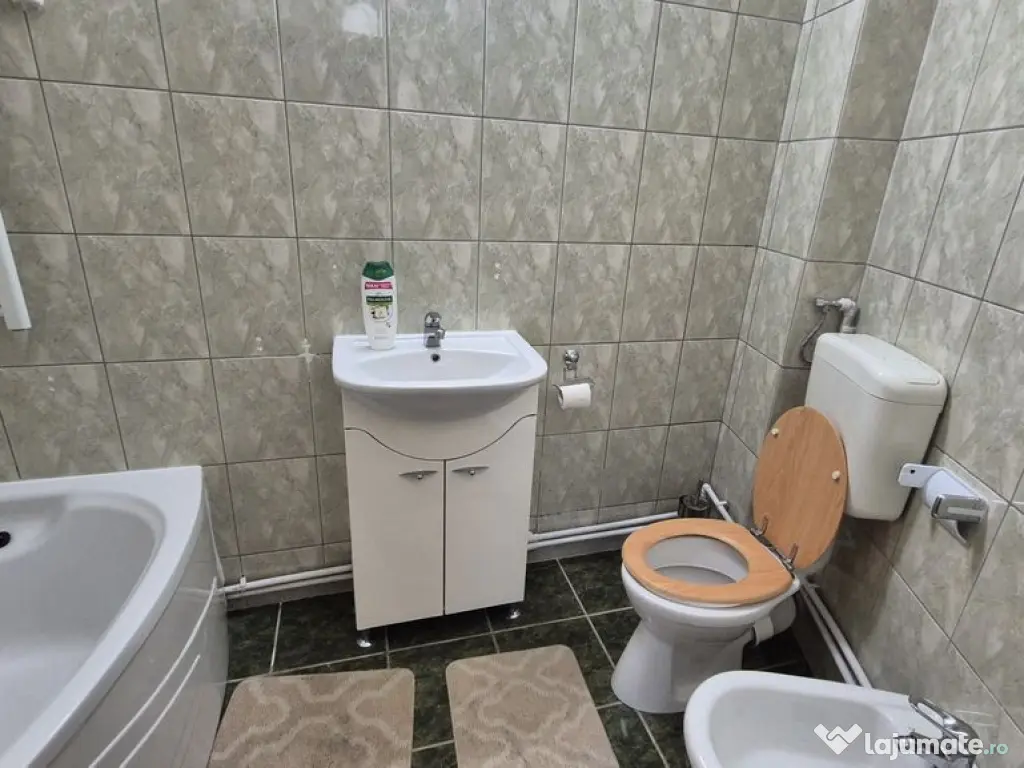 Apartament cu 3 camere 76,61 mp - Universitate