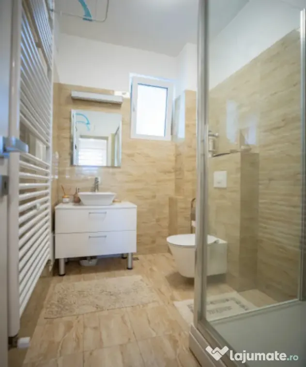 Apartament 5 Camere cu Vedere la Mare | Un Stil de Viață E