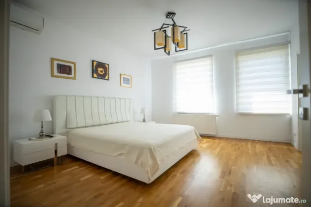 Apartament 5 Camere cu Vedere la Mare | Un Stil de Viață E