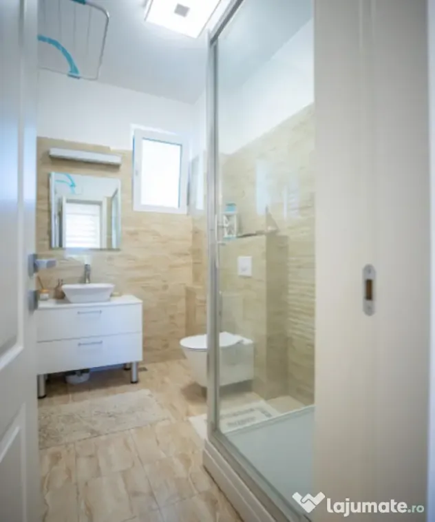 Apartament 5 Camere cu Vedere la Mare | Un Stil de Viață E