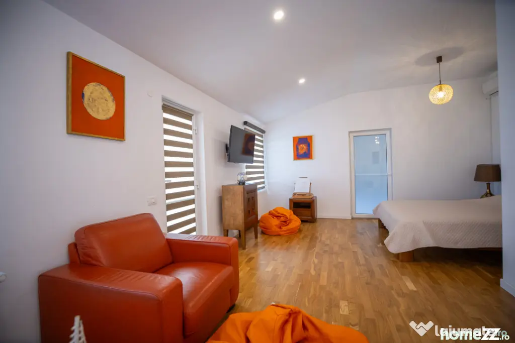Apartament 5 Camere cu Vedere la Mare | Un Stil de Viață E